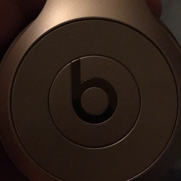 Meet your Posher, Dr - Picture 1 of 1